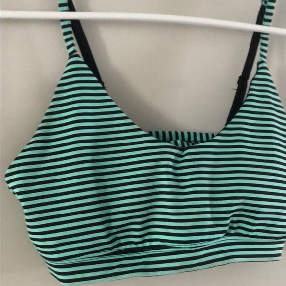 Stripe Sports Bra - Picture 4 of 5